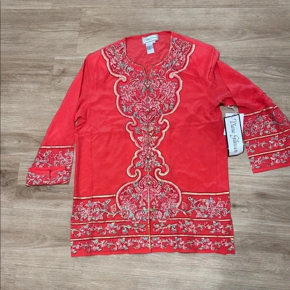 Diane Gilman Red Floral Embroidered Top - Picture 1 of 6